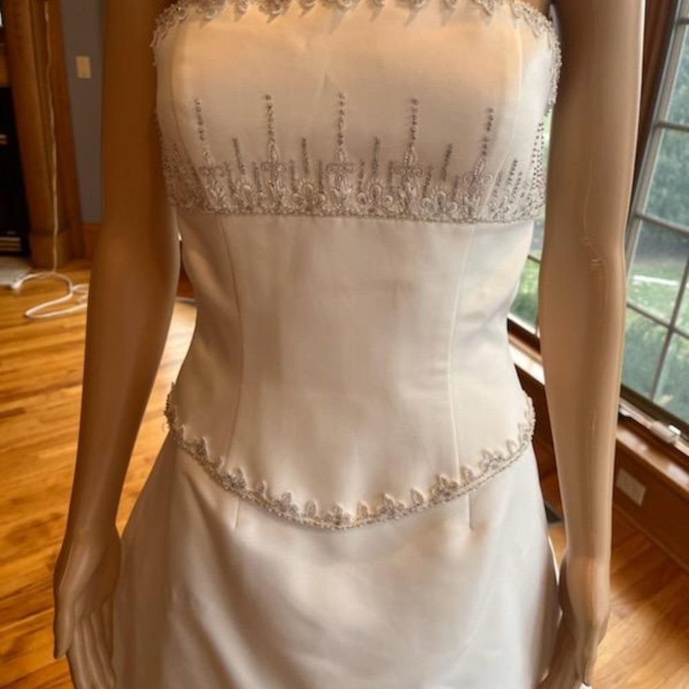 *Velesca Ivory Satin 2 pc Strapless Beads Aline Wedding Dress Bridal Gown Size 8